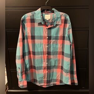 Men’s American Eagle Classic Fit Dress Shirt size large